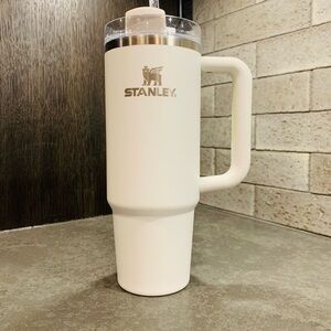 Stanley Cream Travel Mug with Handle
